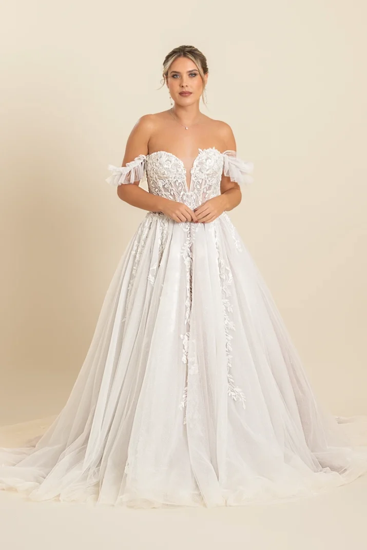 off shoulder strapless trouwjurk